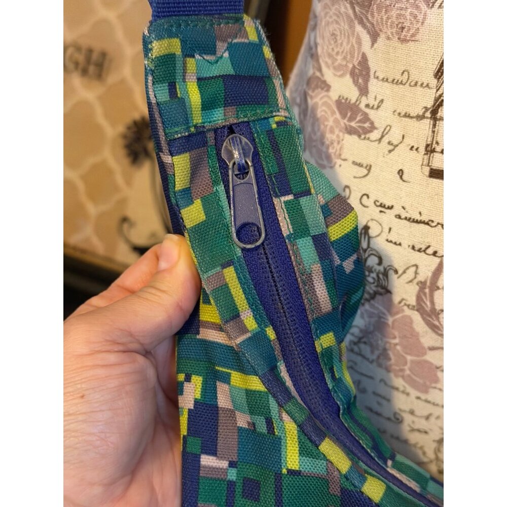 Kavu Womens Crossbody Bag With Adjustable Strap & Pixel Pattern Teal,Blue & Lime - Picture 9 of 13